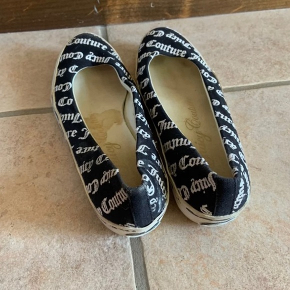 Juicy Embroidered Flats Size 7 - Picture 5 of 5